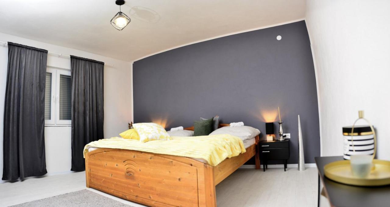 Stela1 Apartment Drvar Bagian luar foto